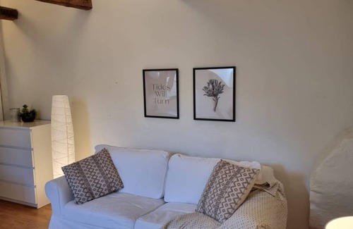 Norrmalm Apartment | 35 m² Apartment ∙ 1 bedroom ∙ 3 guests
