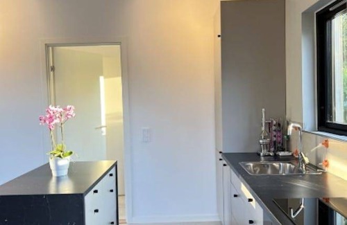 Olofstorp House | 35 m² House ∙ 1 bedroom ∙ 2 guests
