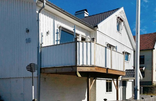 Kungshamn House | 4 person holiday home in KUNGSHAMN