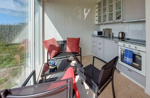 Nyhamnslage House | 40 m² House ∙ 3 bedrooms ∙ 4 guests