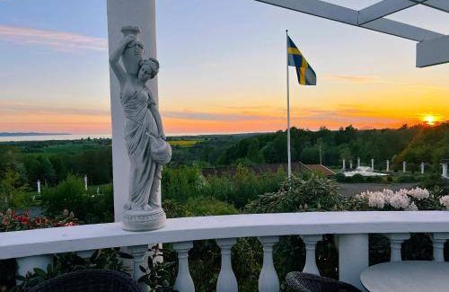 Lervik Apartment | 40 m² Serviced apartment ∙ 4 guests