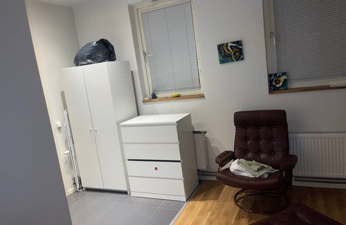Hasselby Apartment | 40 m² Studio flat ∙ 1 bedroom ∙ 2 guests