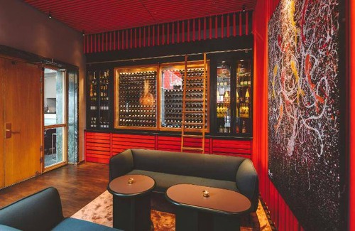 Vaxjo Hotel | 45 m² Hotel ∙ 127 guests