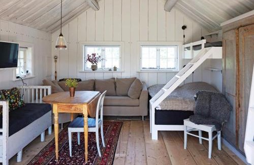 Flen Municipality House | 5 person holiday home in Mellösa