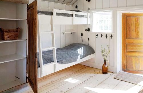 Flen Municipality House | 5 person holiday home in Mellösa