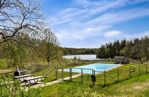 Asarum House | 50 m² House ∙ 2 bedrooms ∙ 8 guests