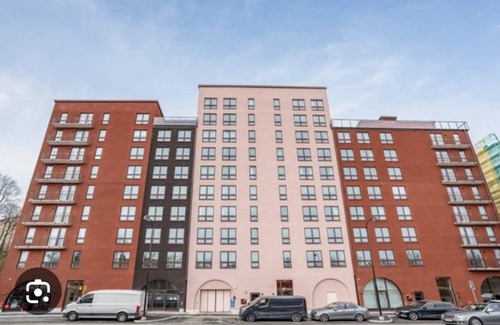 Solna Apartment | 50 m² Apartment ∙ 1 bedroom ∙ 2 guests
