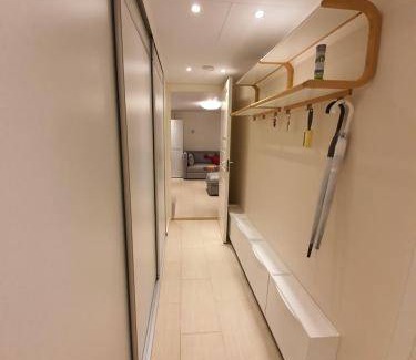 Huddinge Municipality Apartment | 50 m² Apartment ∙ 3 bedrooms ∙ 6 guests