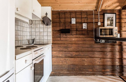 Kalvsvik House | 50 m² House ∙ 1 bedroom ∙ 4 guests