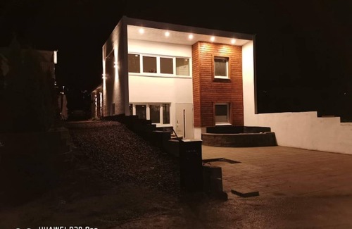 Tumba House | 50 m² House ∙ 1 bedroom ∙ 2 guests