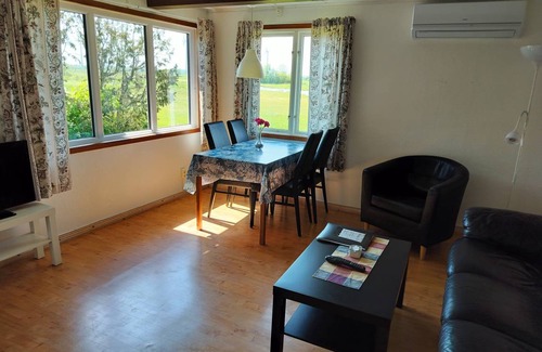Kopingsvik House | 50 m² House ∙ 2 bedrooms ∙ 4 guests