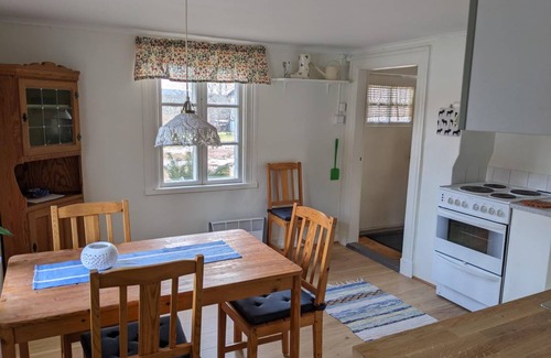 Motala House | 55 m² House ∙ 1 bedroom ∙ 4 guests