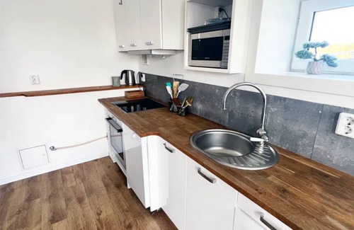 Brottby House | 55 m² House ∙ 1 bedroom ∙ 3 guests