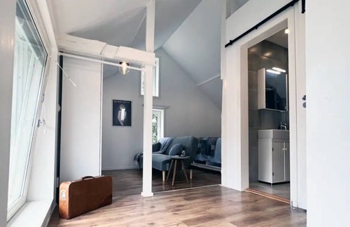 Brottby House | 55 m² House ∙ 1 bedroom ∙ 3 guests
