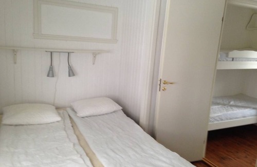 Kopingsvik House | 56 m² House ∙ 3 bedrooms ∙ 6 guests
