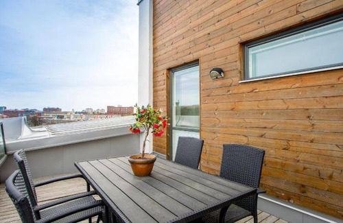 Sodra Hammarbyhamnen Apartment | 58 m² Serviced apartment ∙ 127 guests