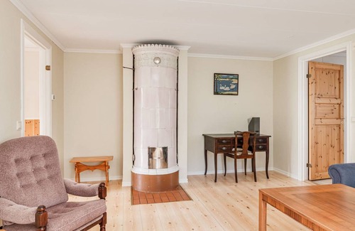 Oskarshamn Municipality House | 60 m² House ∙ 1 bedroom ∙ 4 guests