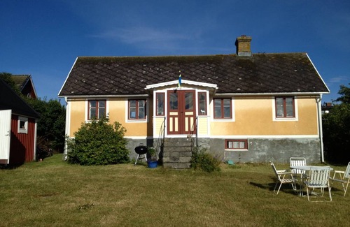 Falkvik House | 62 m² House ∙ 1 bedroom ∙ 4 guests