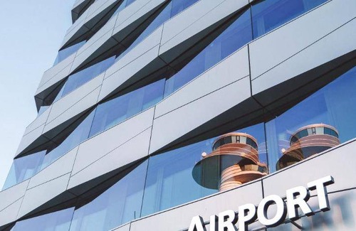 Arlanda Hotel | 64 m² Hotel ∙ 127 guests