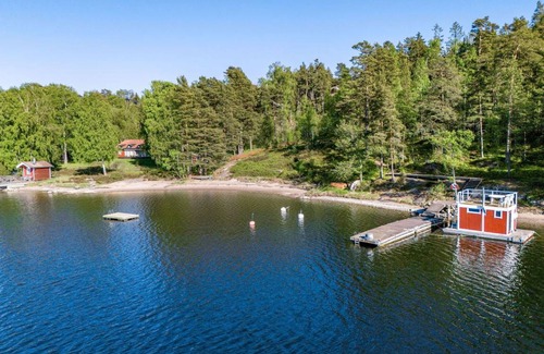 Stavsnas Other | 65 m² Accommodation ∙ 3 bedrooms ∙ 6 guests