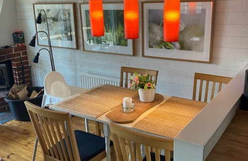 Roke House | 65 m² House ∙ 2 bedrooms ∙ 4 guests