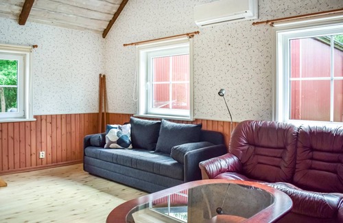 Olofstrom House | 68 m² House ∙ 1 bedroom ∙ 6 guests
