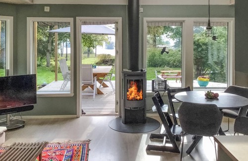 Edsbro House | 68 m² House ∙ 3 bedrooms ∙ 5 guests