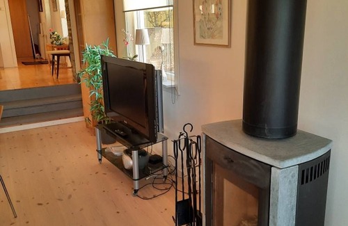 Bredavik House | 72 m² House ∙ 2 bedrooms ∙ 6 guests