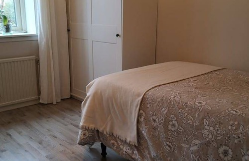 Vastra Frolunda Resort | 74 m² Private room ∙ 1 bedroom ∙ 1 guest