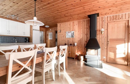 Stoten House | 75 m² House ∙ 2 bedrooms ∙ 6 guests