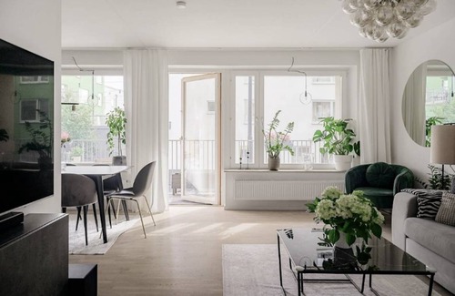 Nacka Municipality Apartment | 76 m² Apartment ∙ 2 bedrooms ∙ 2 guests