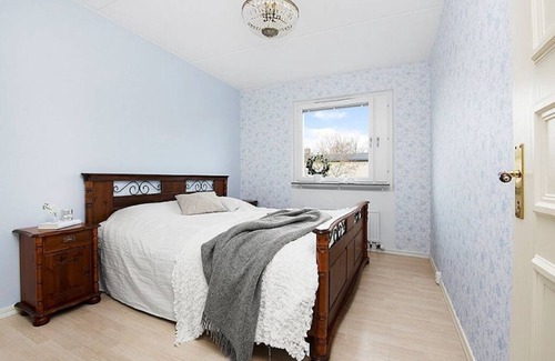 Jarfalla Municipality Apartment | 78 m² Apartment ∙ 2 bedrooms ∙ 2 guests