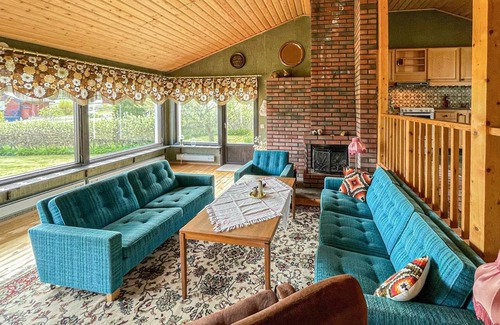 Hoviksnas House | 80 m² House ∙ 2 bedrooms ∙ 5 guests