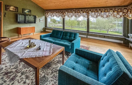 Hoviksnas House | 80 m² House ∙ 2 bedrooms ∙ 5 guests