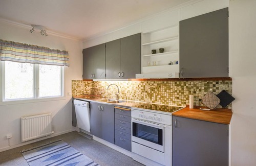 Tingstade House | 80 m² House ∙ 3 bedrooms ∙ 4 guests