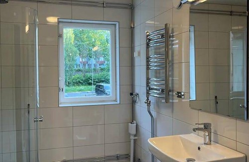 Gothenburg Other | 80 m² Shared room ∙ 1 bedroom ∙ 1 guest