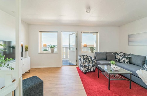 Klintehamn Apartment | 85 m² Apartment ∙ 2 bedrooms ∙ 6 guests