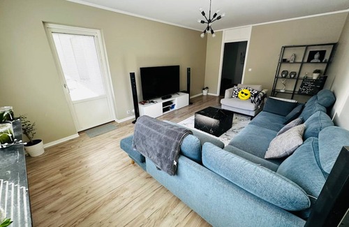 Edsberg Apartment | 86 m² Apartment ∙ 2 bedrooms ∙ 4 guests