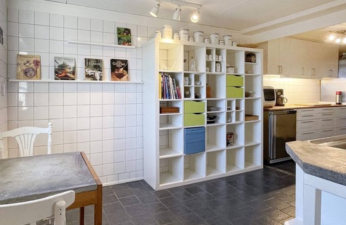 Lidkoping House | 9 person holiday home in LIDKÖPING-By Traum
