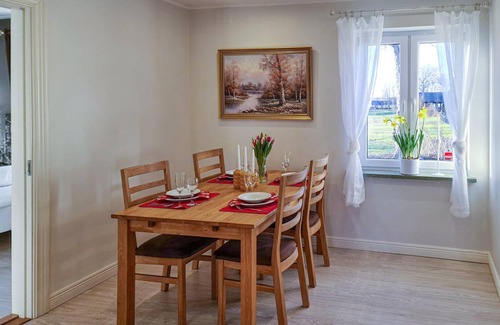 Lovestad House | 90 m² House ∙ 2 bedrooms ∙ 6 guests
