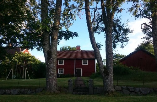 Oskarshamn Municipality House | 90 m² House ∙ 2 bedrooms ∙ 4 guests