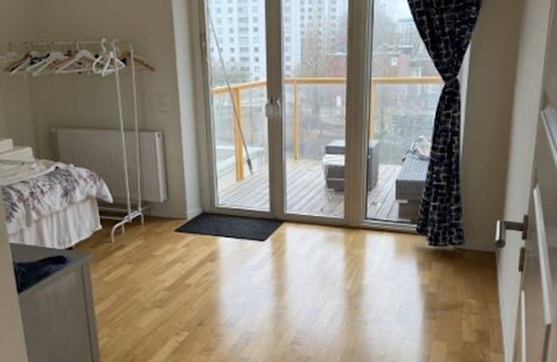Vastra Frolunda Apartment | 94 m² Apartment ∙ 3 bedrooms ∙ 2 guests
