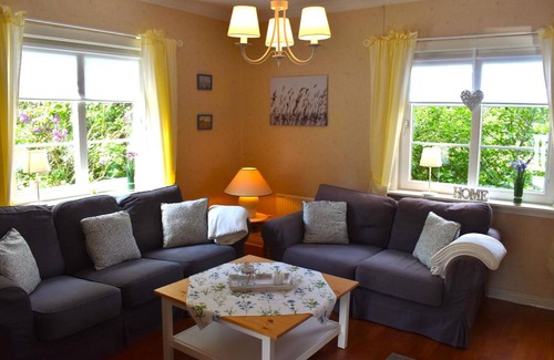 Vena House | 97 m² House ∙ 2 bedrooms ∙ 5 guests