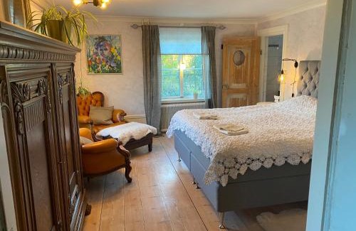 Nattraby Bed & Breakfast | Amiralsgården Verstorp