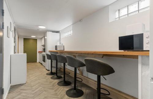 Dingle Hotel | BE Hostel