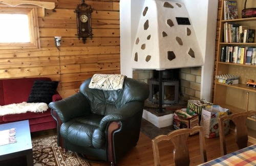 Lidhult Ski Chalet | Beautiful holiday cabin between Lake Bolmen and Unnen with private boat