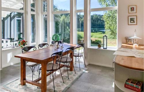 Domsjo House | Beautiful Home In Domsjö With Sauna