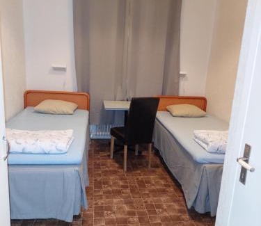 Aled Hostel | Birkagårdens Vandrarhem