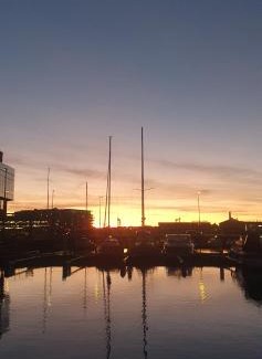 Trosso Boat Rental | City pulse on small, old glamping boat in Karlskrona