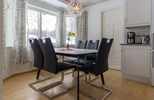 Sunne Municipality House | Comfortable holiday home in exclusive location, only 150 m to an own beach